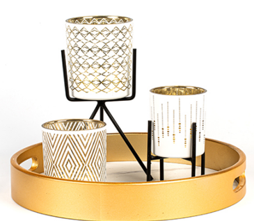 Byf Craft Luxuria Speculum Candle Holder: Reshaping Home Ritualia cum luce aurea et umbra