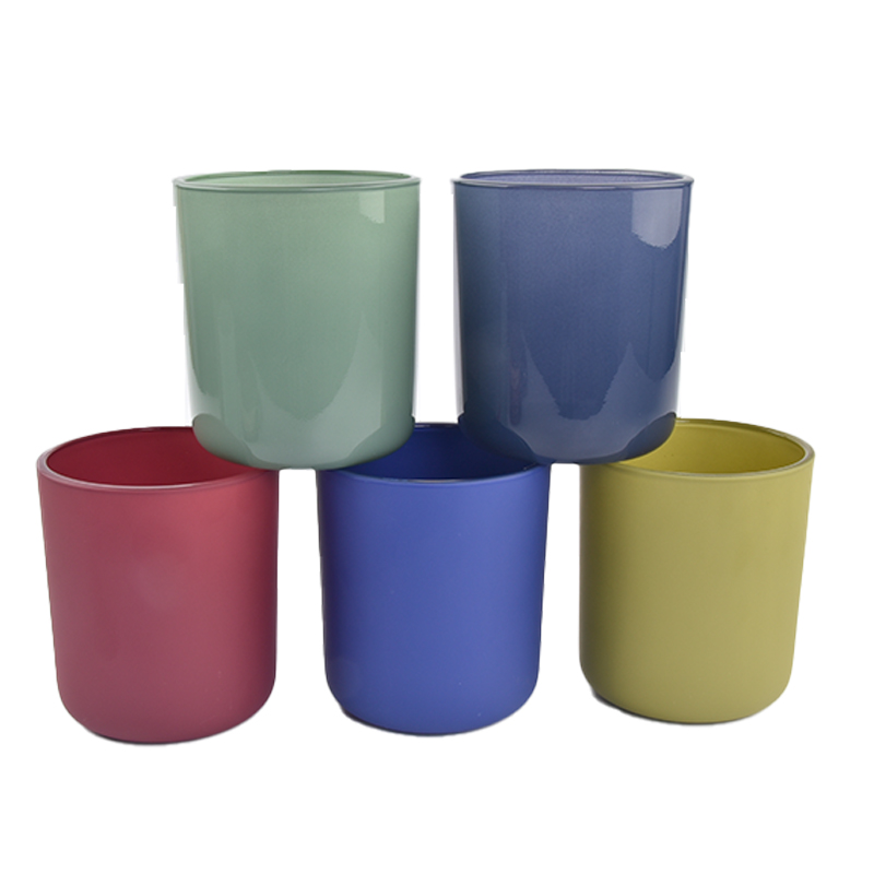 Quinque-Color Glass Candle Holder: A Practice of Color and Light in Minimlist Design